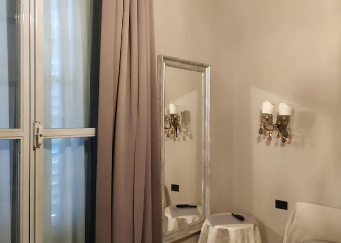 Navigli Con Bagno Privato Alloggio in famiglia