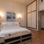 Проживание в семье Navigli Con Bagno Privato *